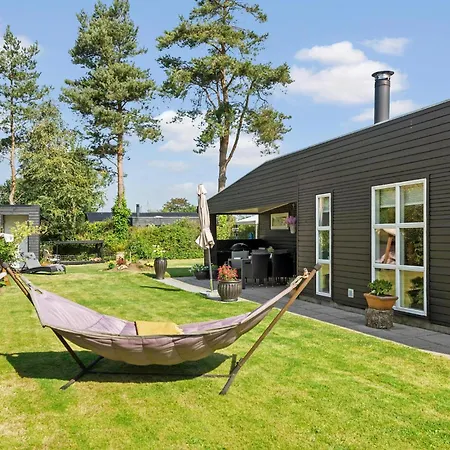 Cozy In With Wifi Holiday home Odder