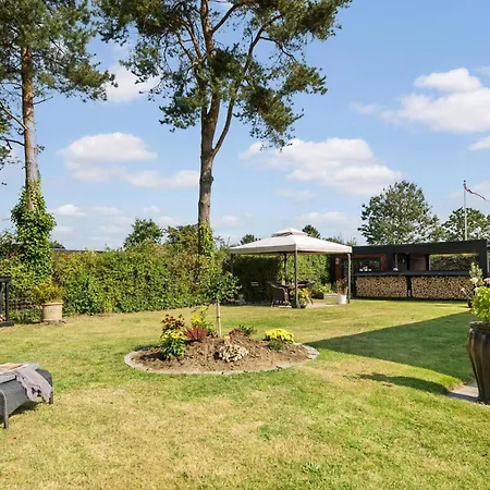 Cozy In With Wifi * Odder