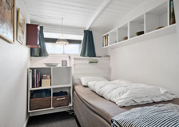 Cozy In With Wifi Odder